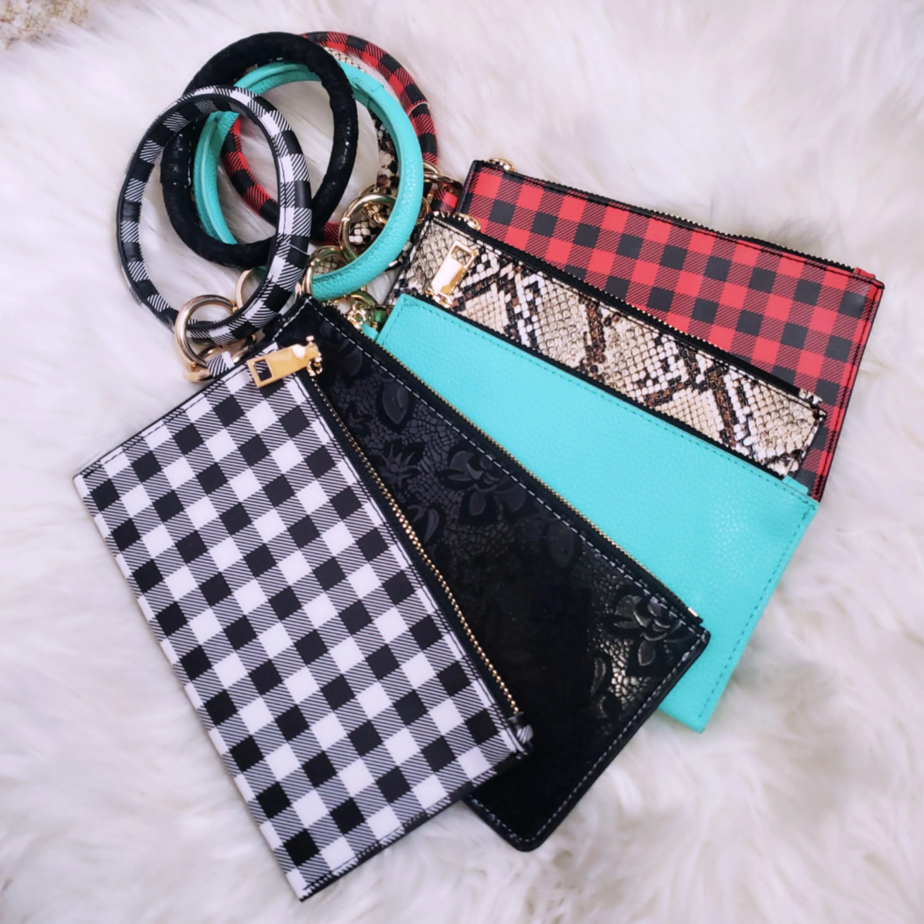 O Key Chain Wristlet: Multi