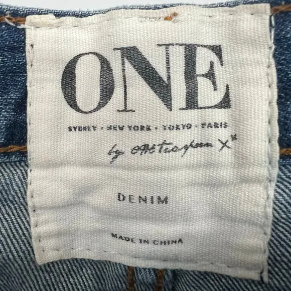 One Teaspoon Bandits Button Fly Twisted Cuff Hem Short Womens Size 29 Distressed