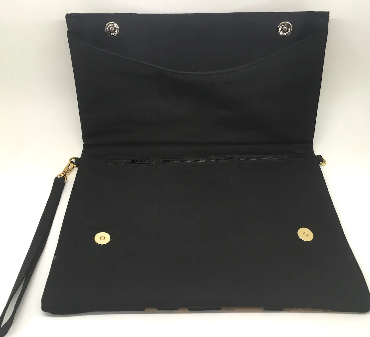 Ookii Kuukou Large Folding Wristlet Clutch 4107E
