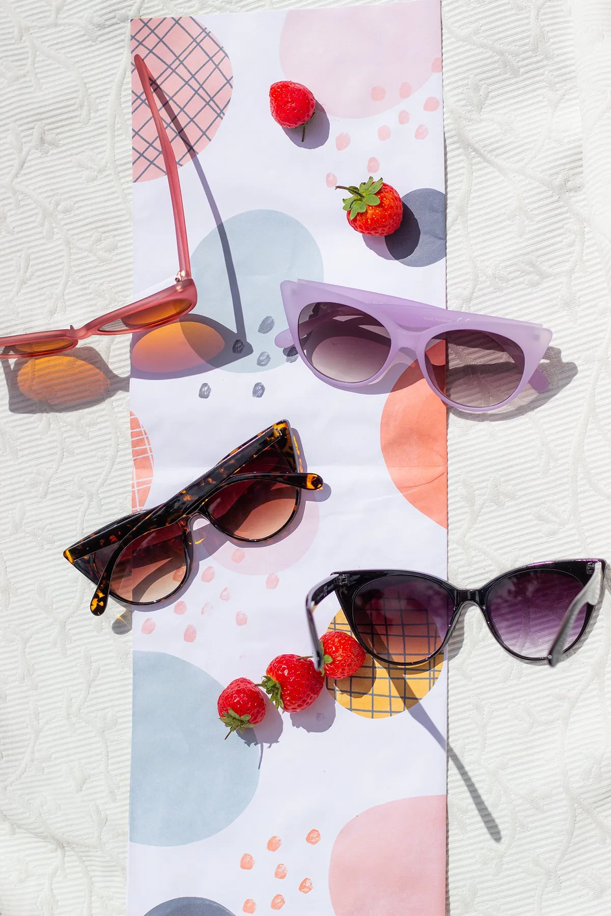 Oval Cat Eye Top Frame Sunglasses