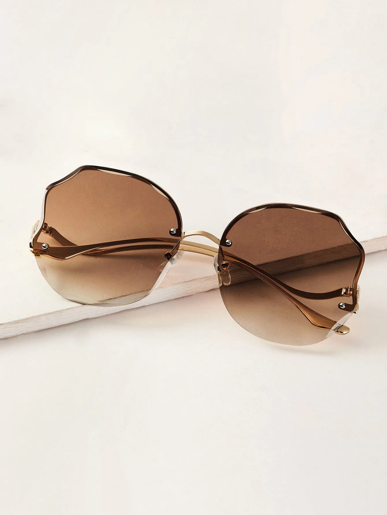 Oversized Frameless Sunglasses