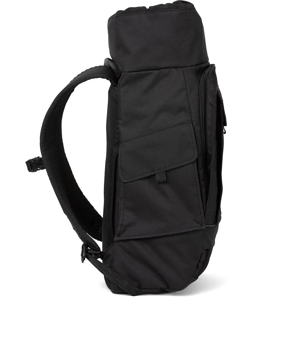 Pinqponq Blok Medium Rucksack aus recycelten PET-Flaschen Construct