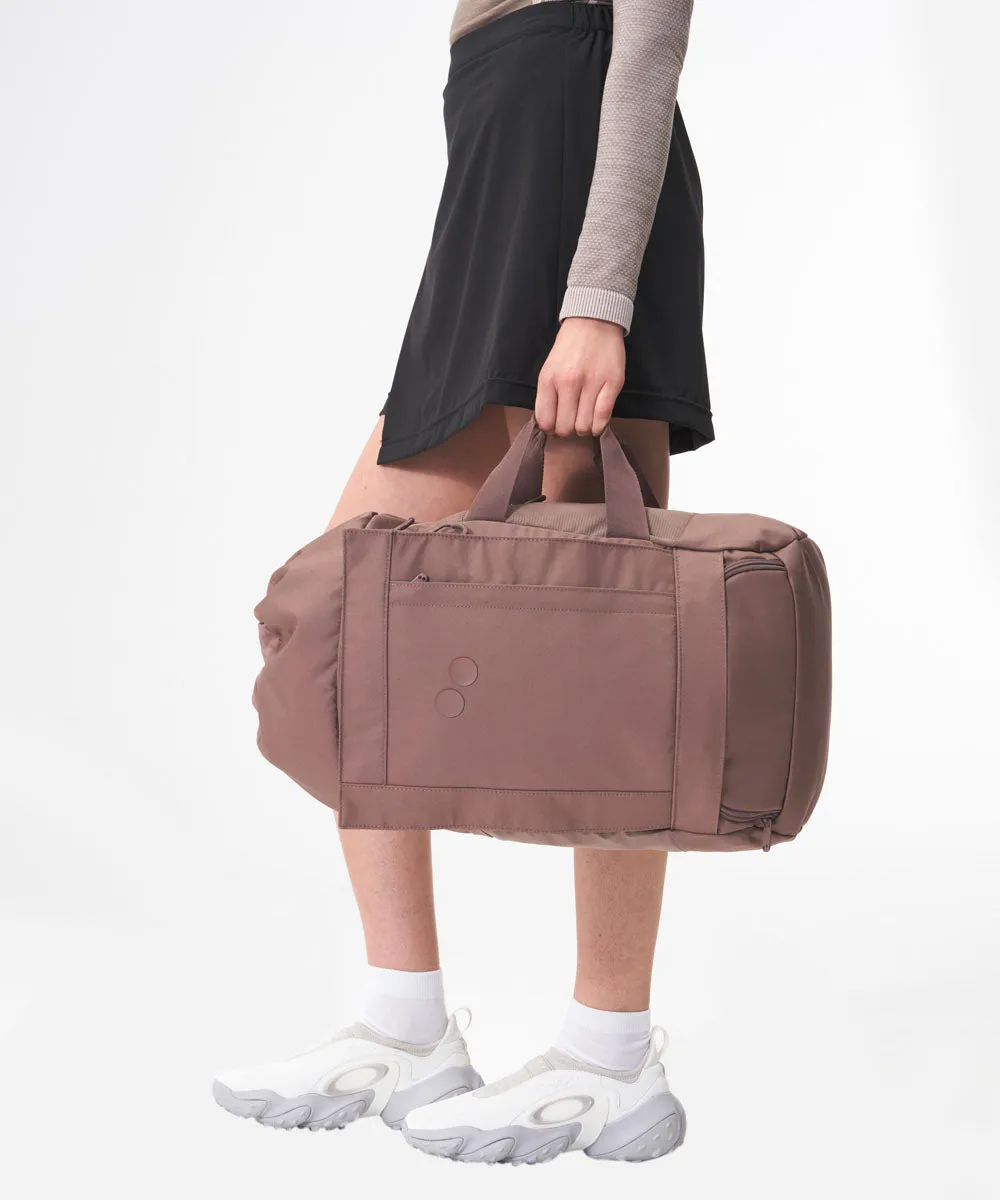 Pinqponq Blok Medium Rucksack aus recycelten PET-Flaschen