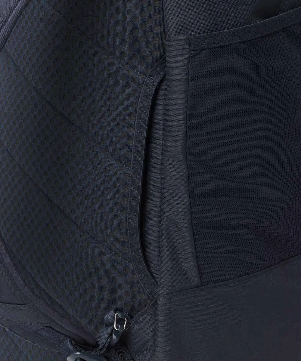Pinqponq Blok Medium Rucksack aus recycelten PET-Flaschen