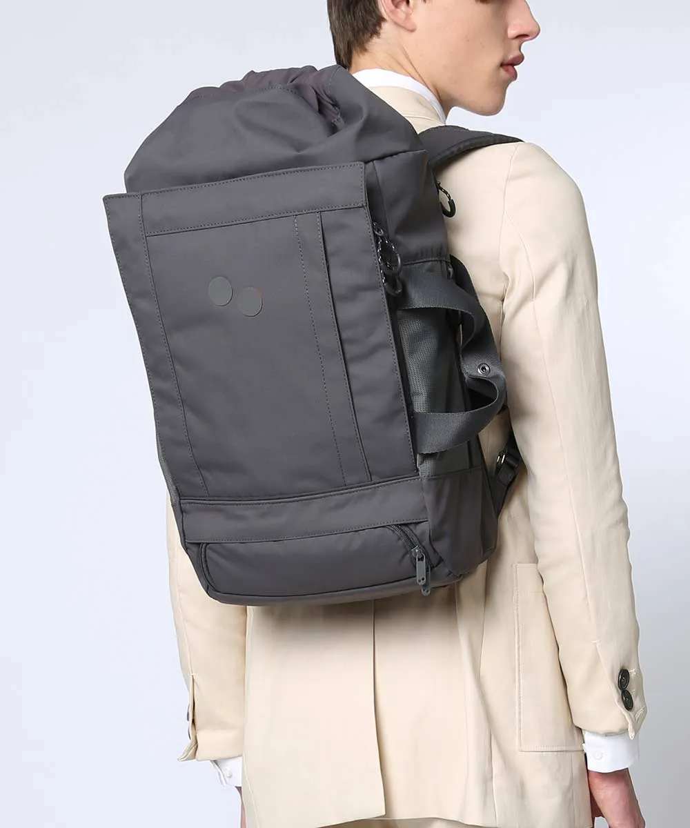 Pinqponq Blok Medium Rucksack aus recycelten PET-Flaschen