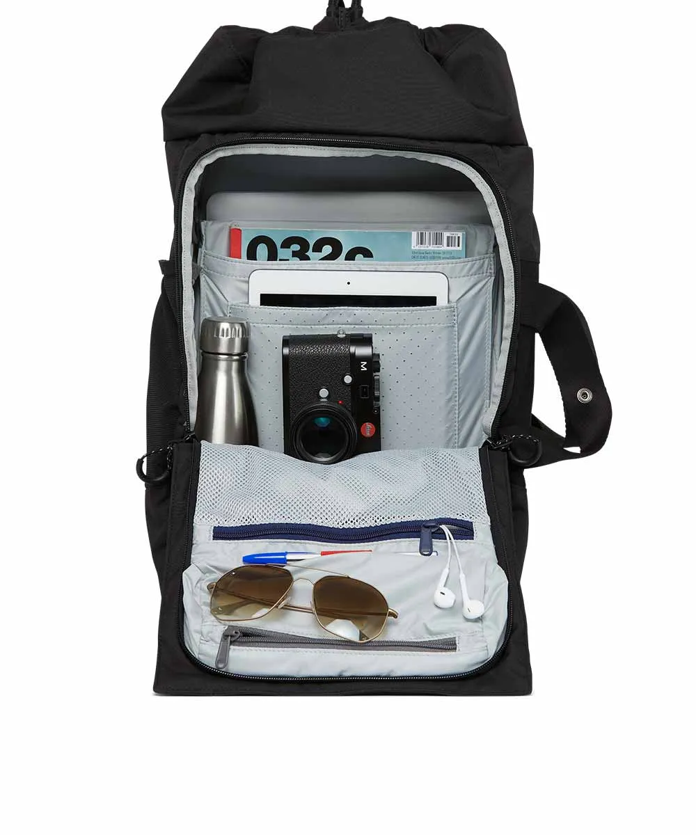 Pinqponq Blok Medium Rucksack aus recycelten PET-Flaschen