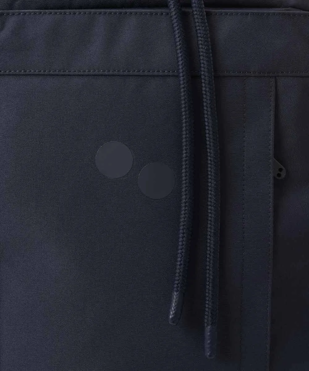 Pinqponq Blok Medium Rucksack aus recycelten PET-Flaschen