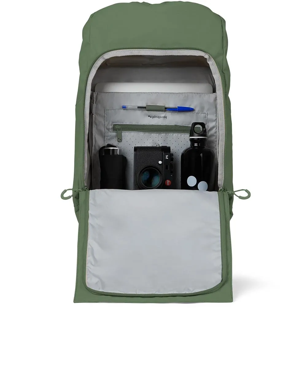 Pinqponq Kalm Rucksack aus recycelten PET-Flaschen