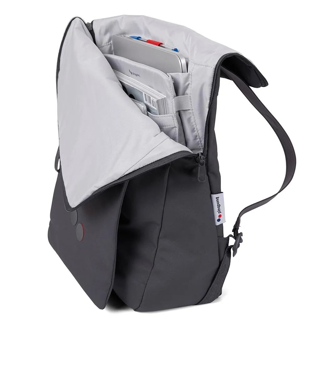 Pinqponq Klak Rucksack aus recycelten PET-Flaschen