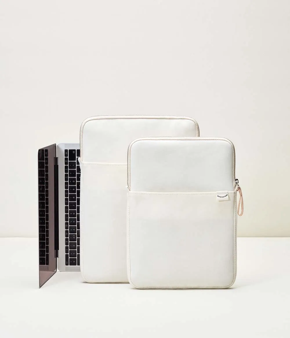 Qwstion Bananatex Sleeve for Macbook