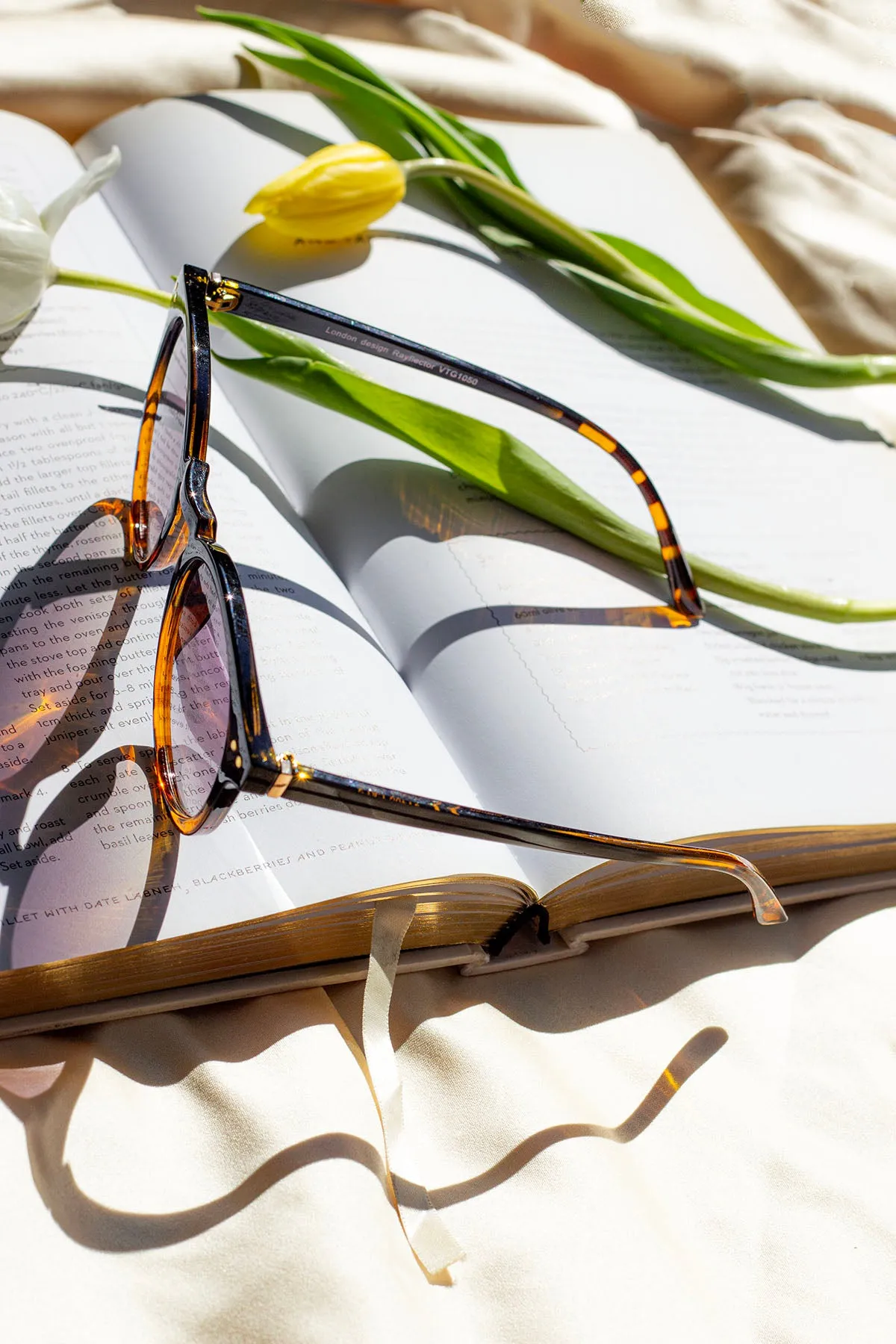 Retro Style Rounded Large Sunglasses