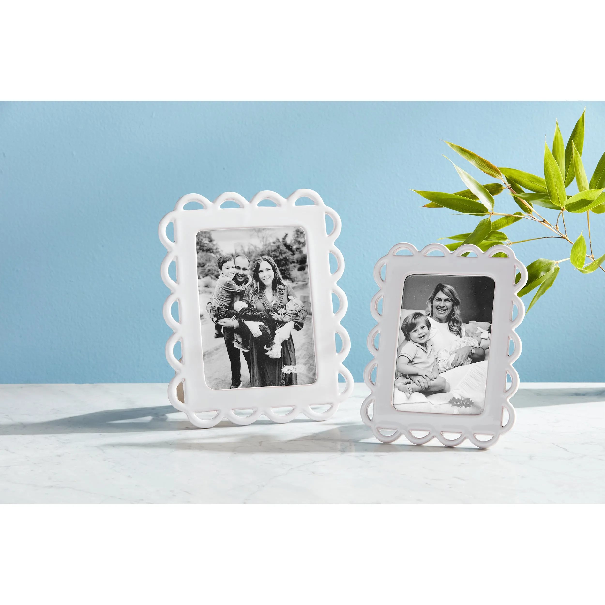 Scallop Frame