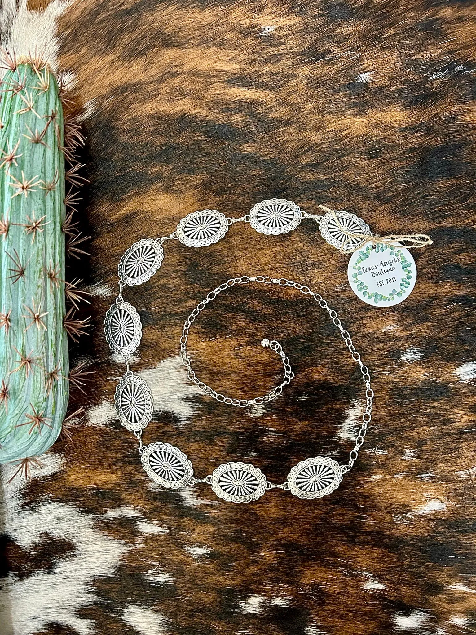 Silver Chain Link Concho Belt