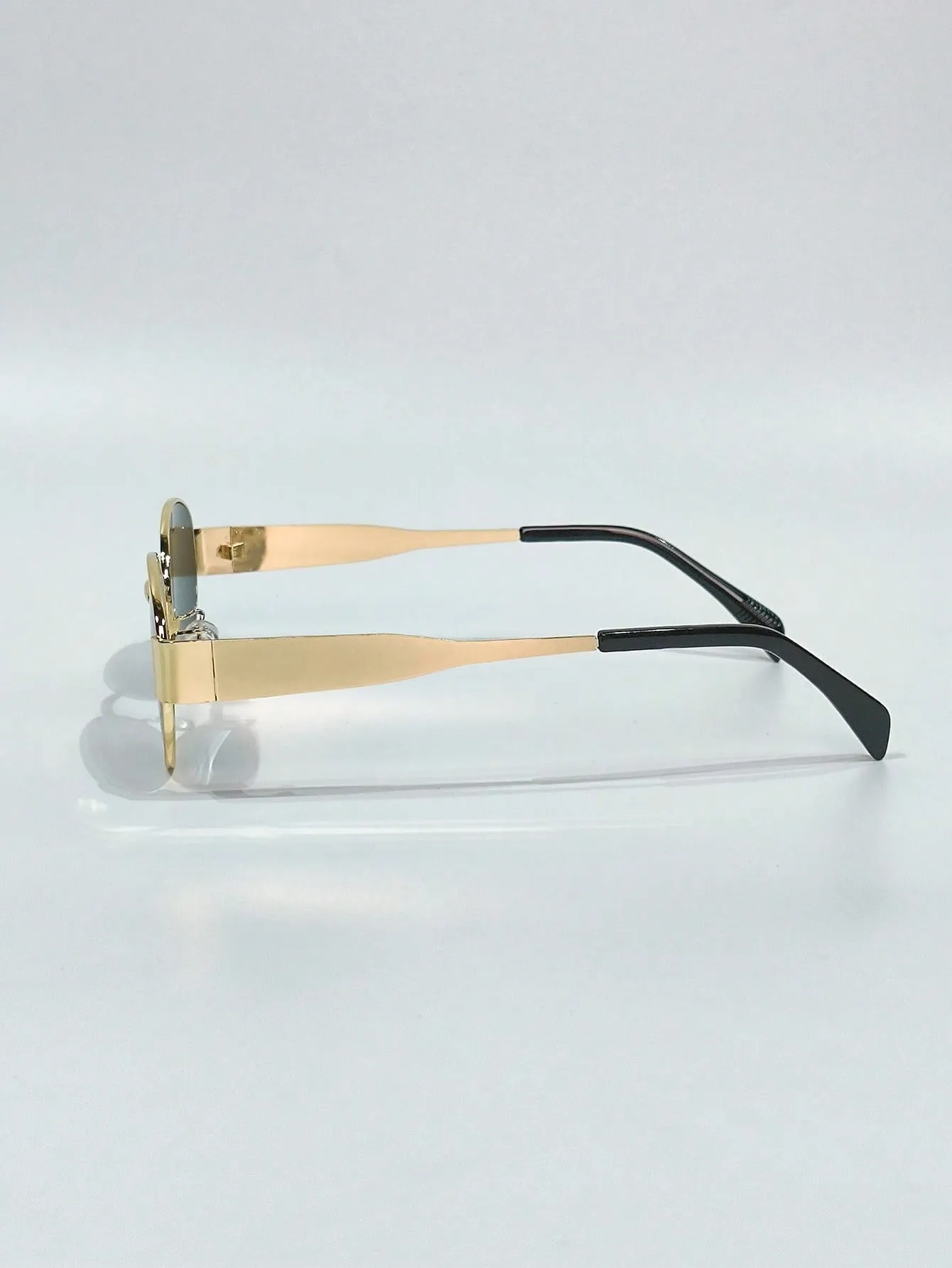 Small Metal Frame Oval Sunglasses- FD ⚡