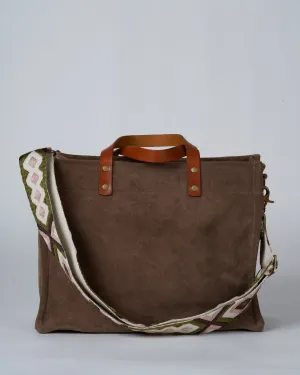 suede medium mimi - taupe with canyon point berry strap