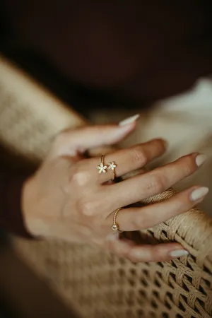 The Daisy Ring