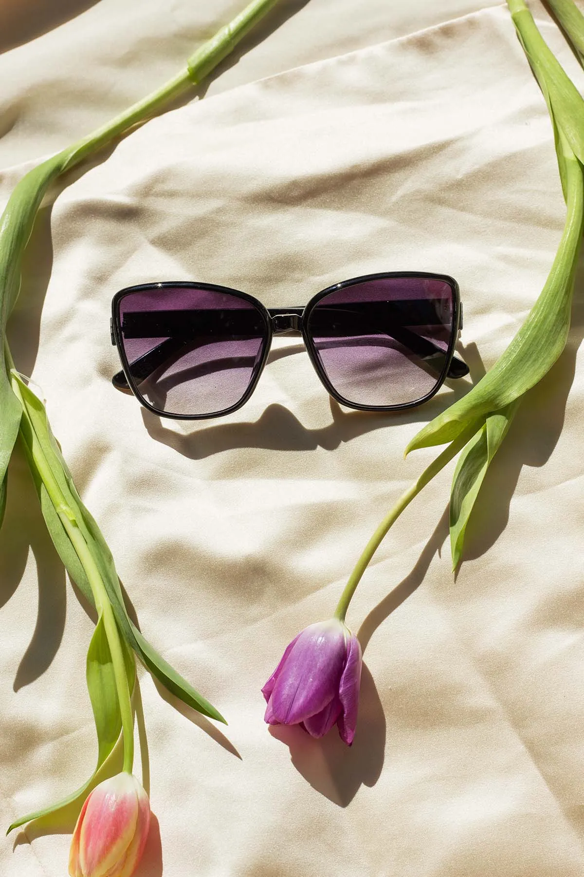 Thin Frame Butterfly Cat Eye Sunglasses