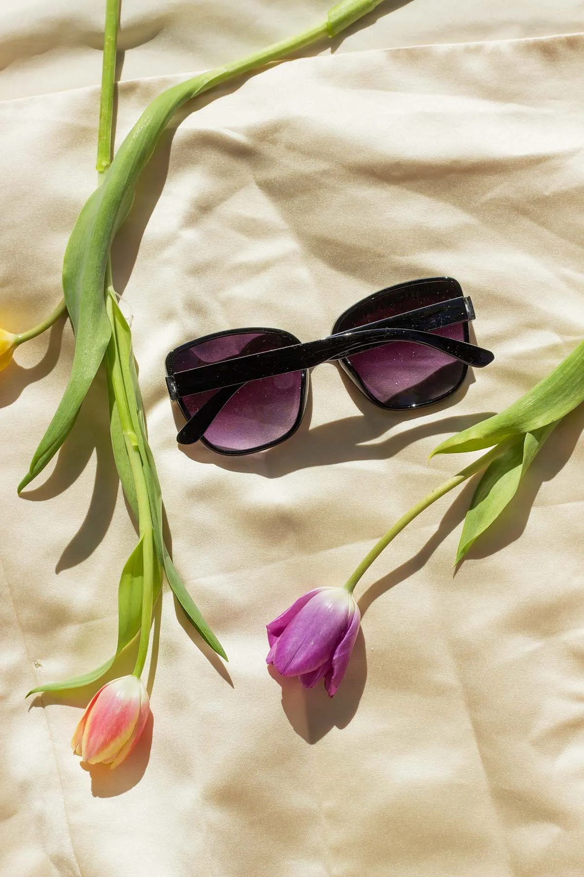 Thin Frame Butterfly Cat Eye Sunglasses