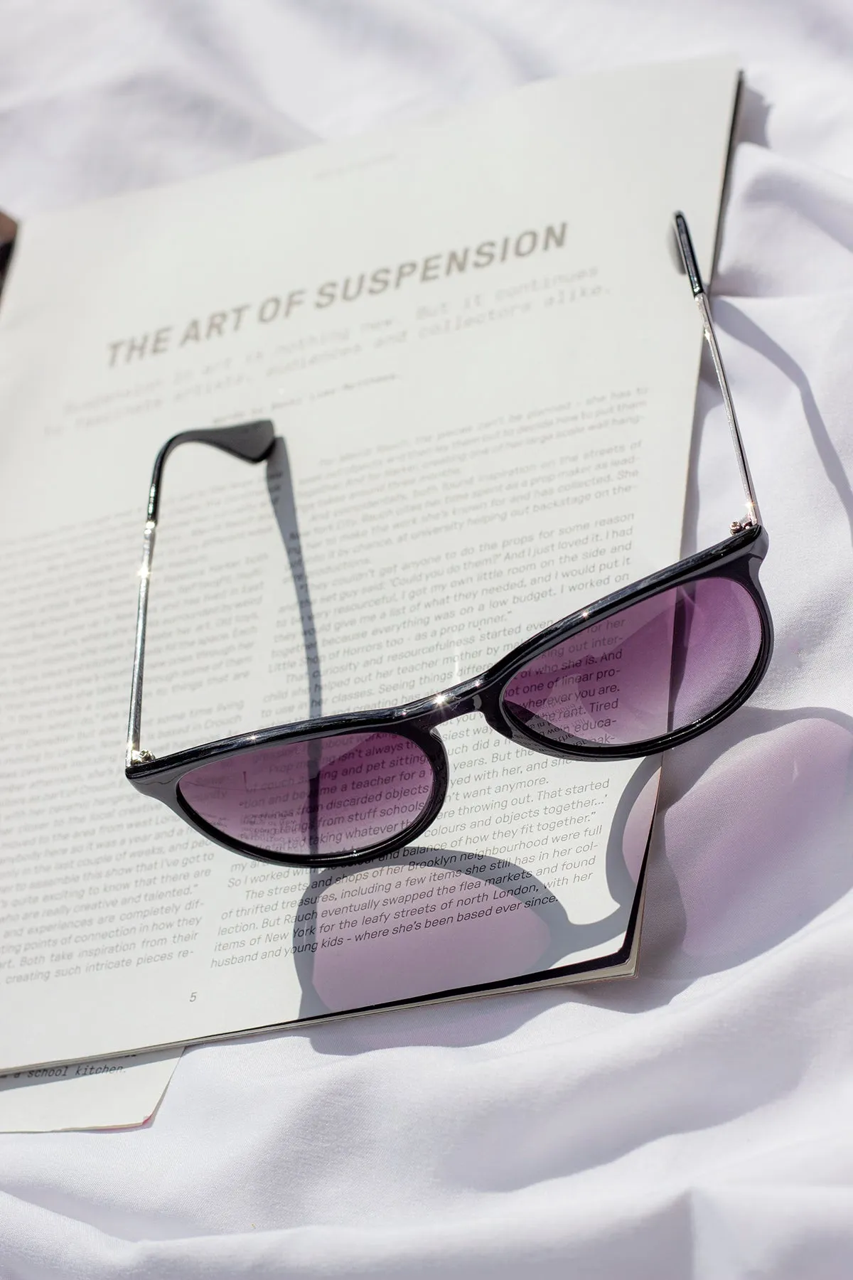 Traditional Style Sunglasses