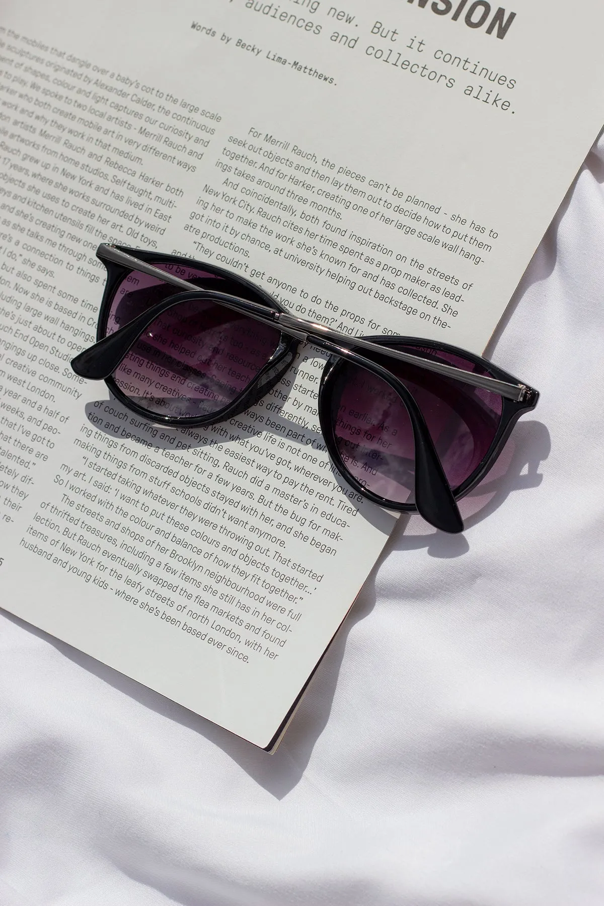 Traditional Style Sunglasses