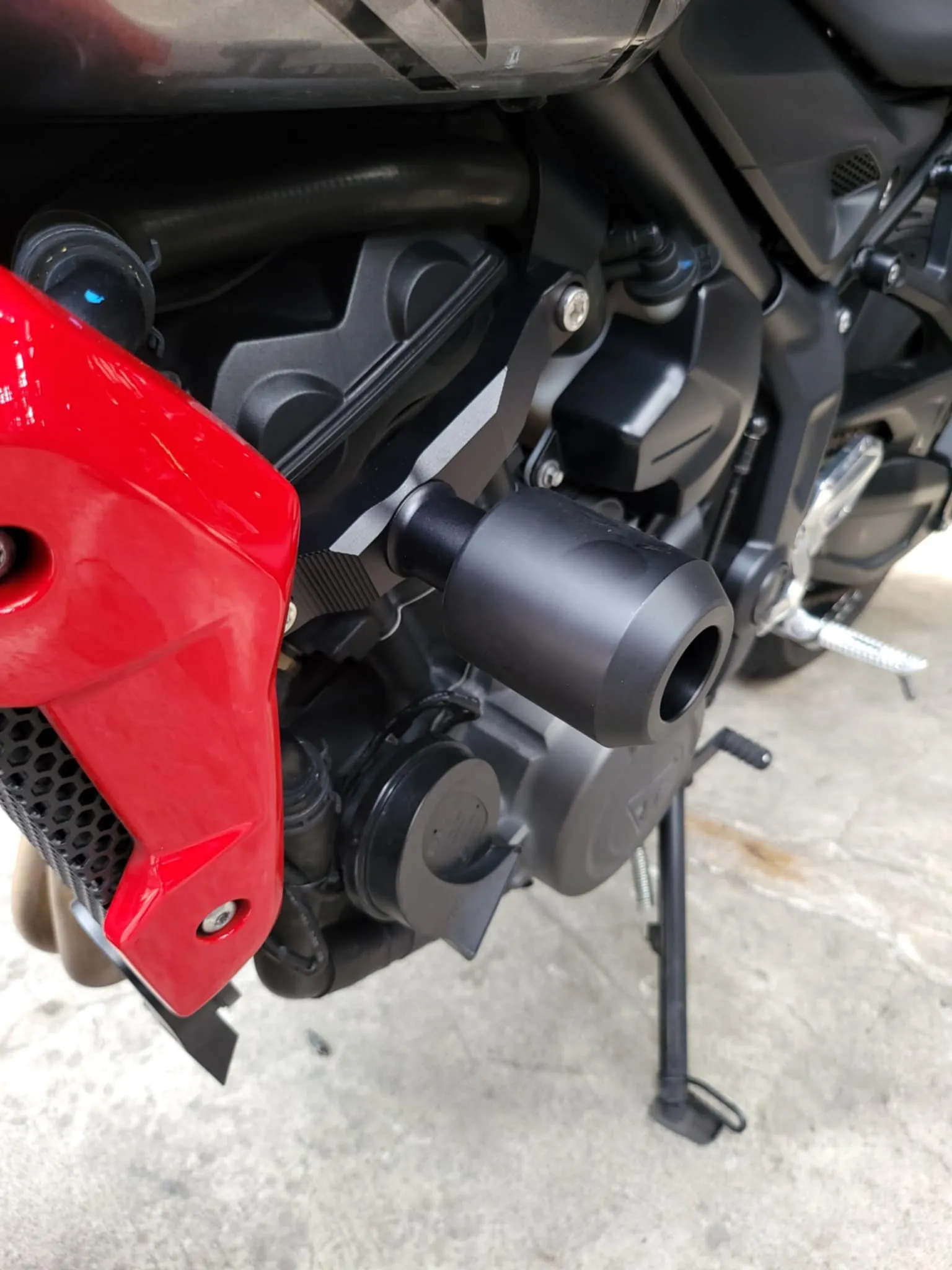 Triump Trident Frame Slider