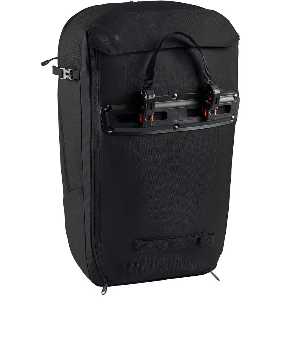 Vaude Cycle 28 II nachhaltige Fahrradtasche aus recycelten PET-Flaschen