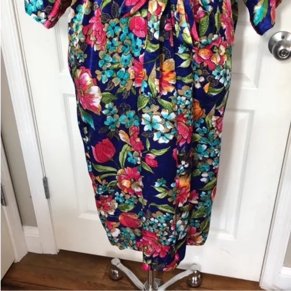 Vintage California Dynasty Robe Floral Kimono USA Blue Satin Pocket Flowers Long
