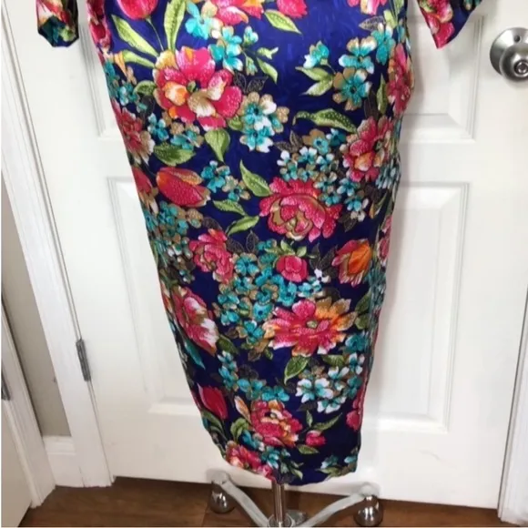 Vintage California Dynasty Robe Floral Kimono USA Blue Satin Pocket Flowers Long