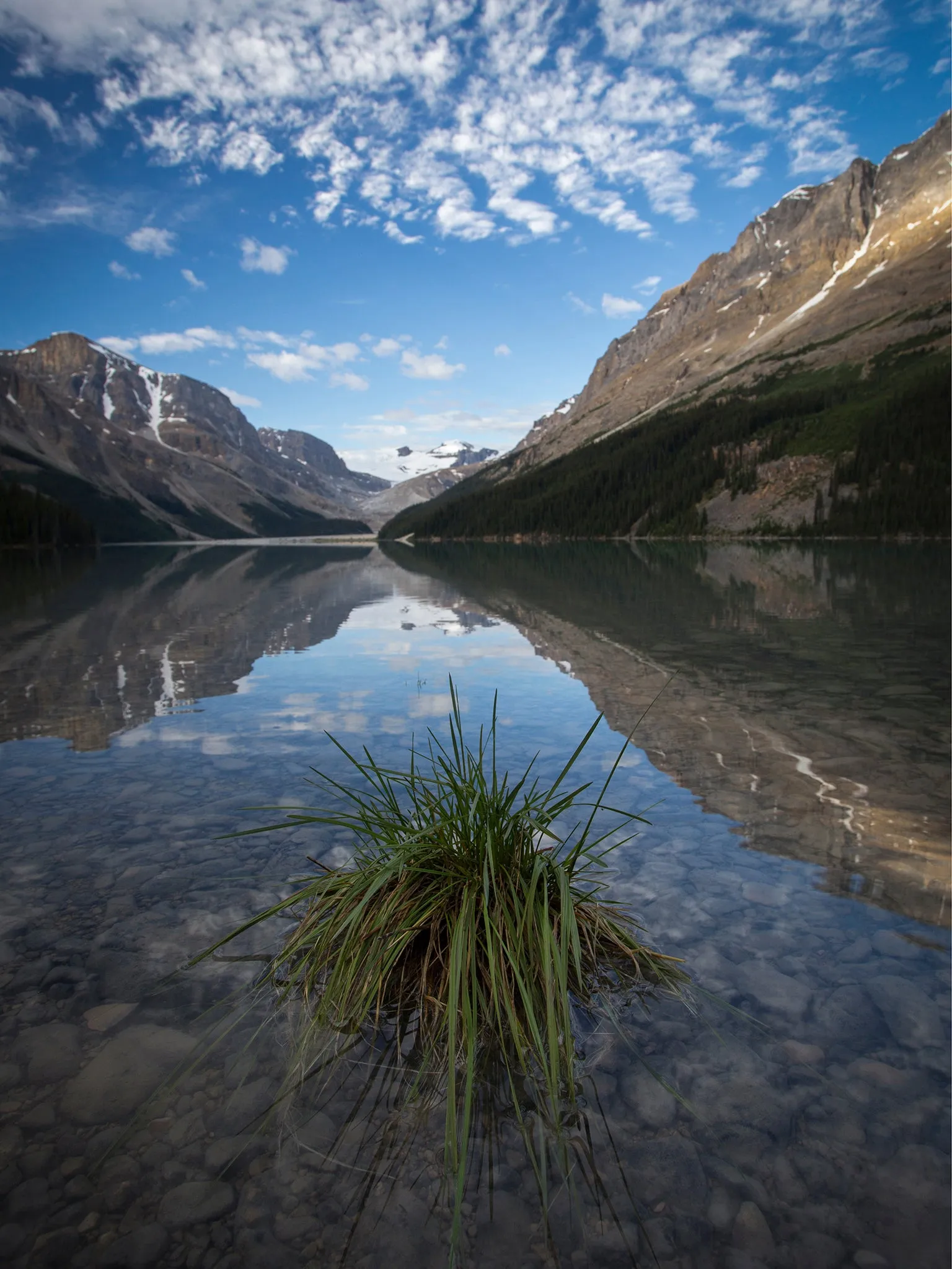 Wallpaper - Rockies Calm