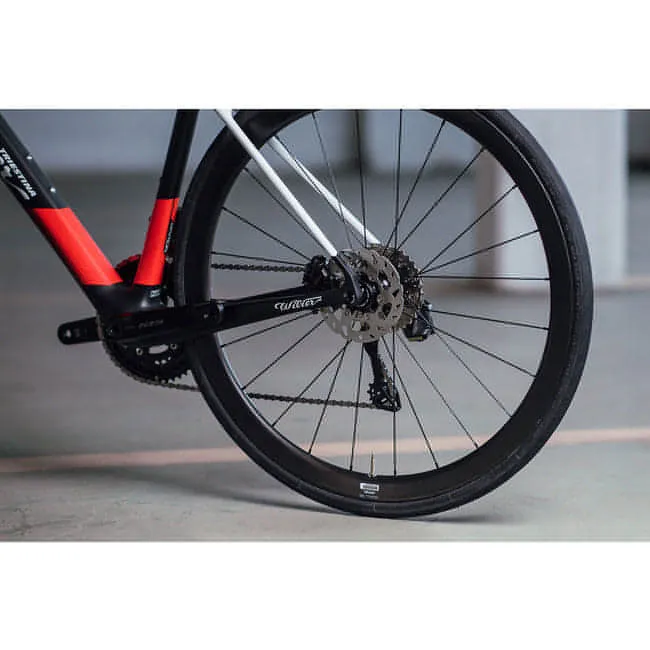 Wilier Triestina Garda Disc 105 Di2 Carbon Road Bike 2023 - Black & Red