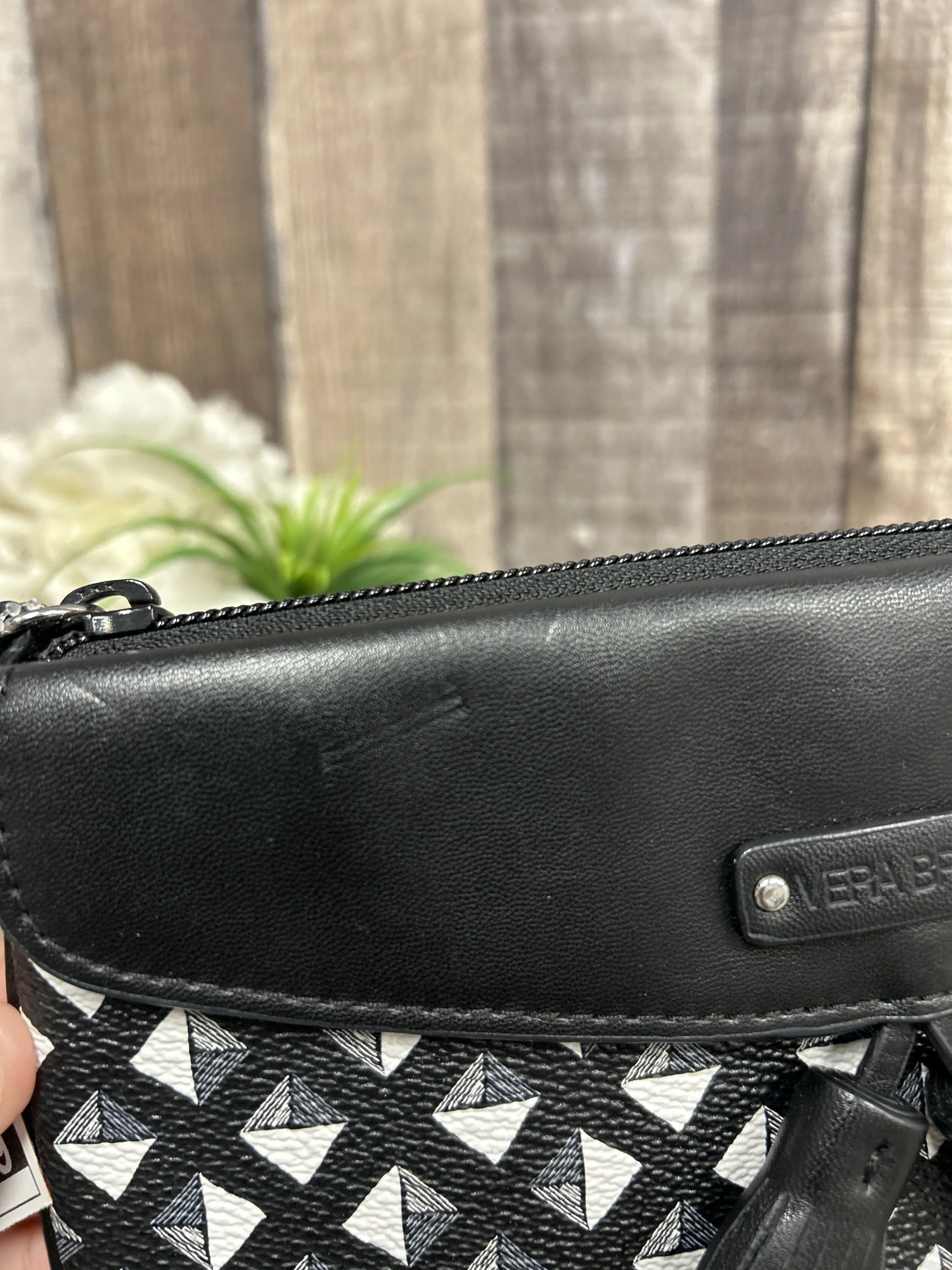 Wristlet By Vera Bradley  Size: Medium