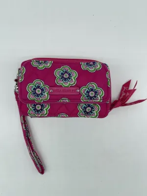 Wristlet By Vera Bradley  Size: Medium