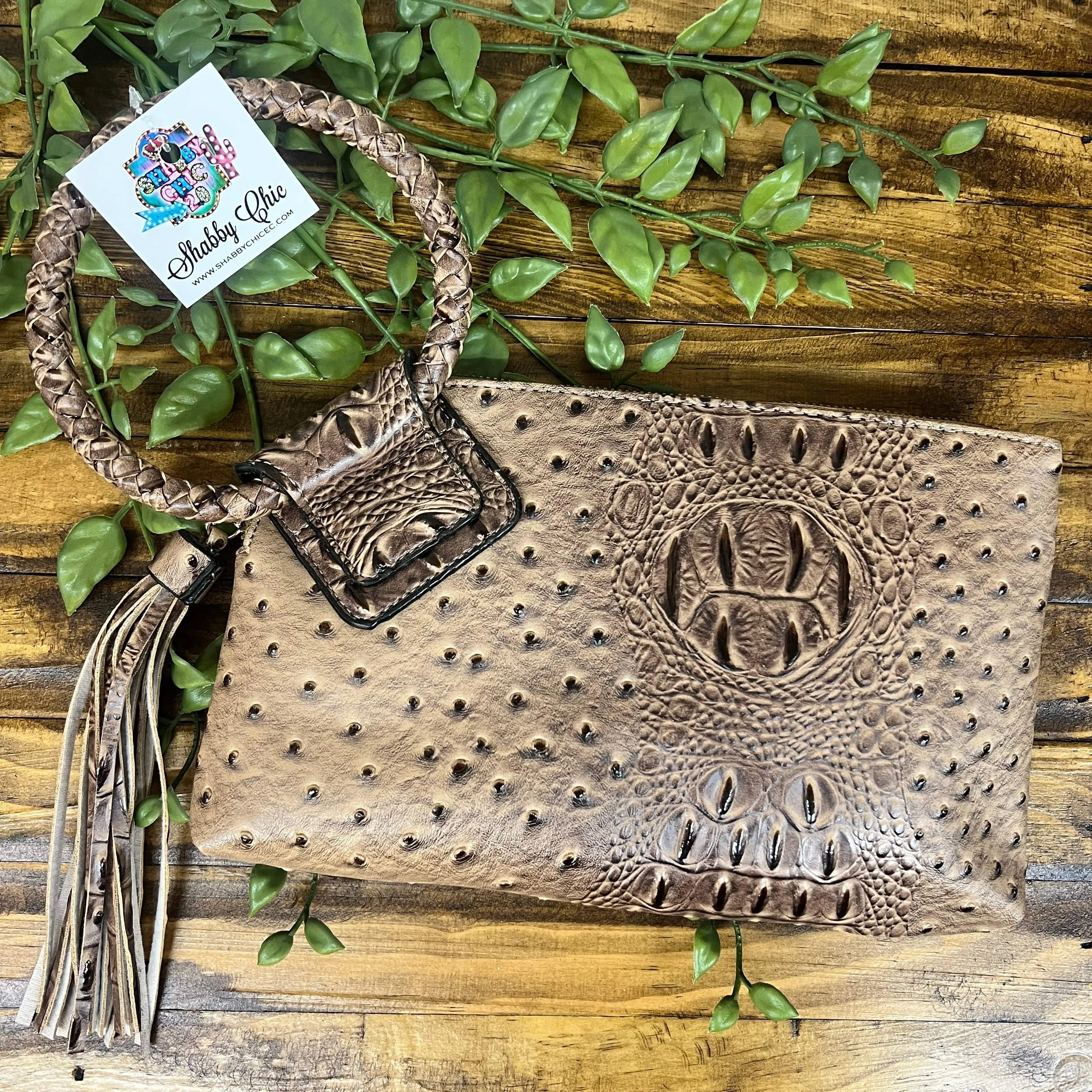 Wristlet Fringe Free - Tan