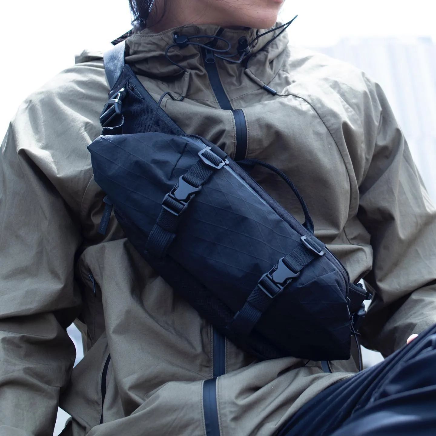 X-POD II - Expandable Sling Pack (2.3-7L) - Code of Bell