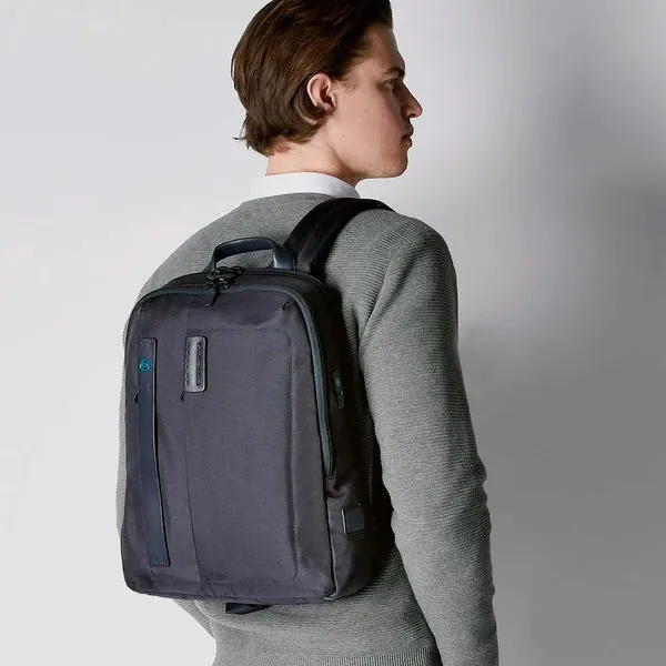 Zainetto Piquadro in Pelle e Tessuto con Porta Computer e iPad Pulse P16 Blu
