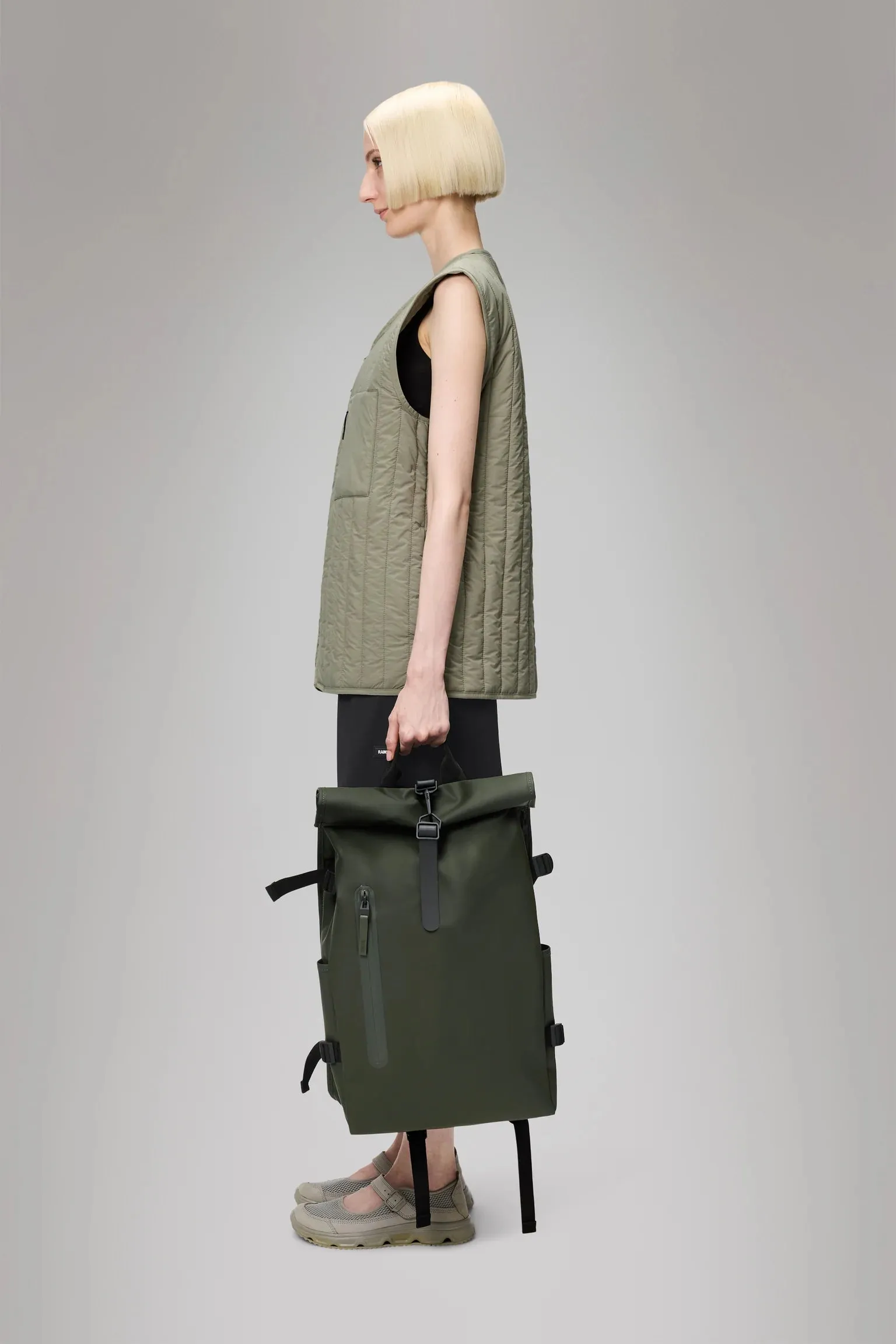 Zaino Rolltop Rucksack Large RAINS Impermeabile W3 Green
